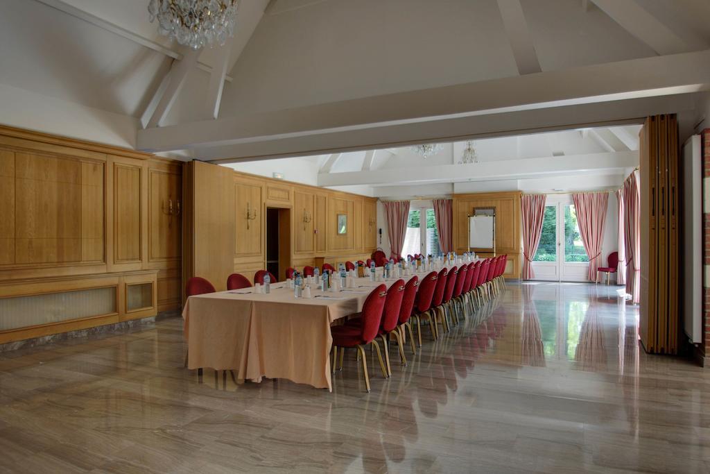 Hotel Chateau Tilques Zewnętrze zdjęcie